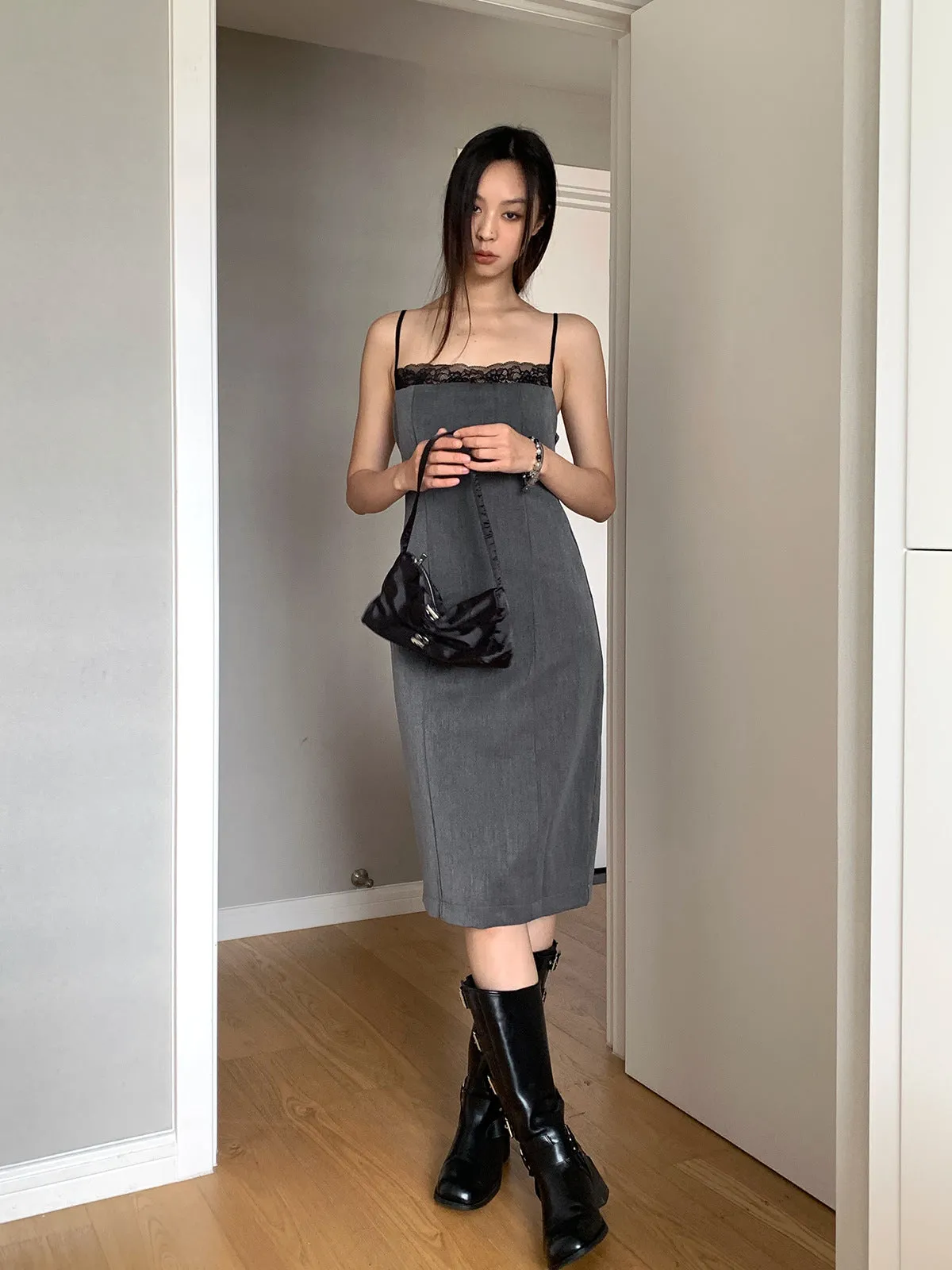 backless lace mid-length dress