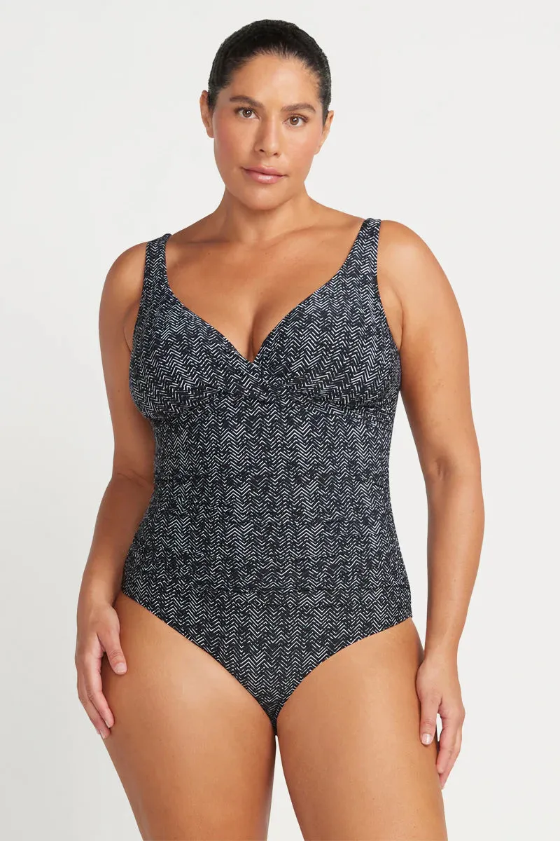 BLACK ZIG ZAG DELACROIX MULTI CUP ONE PIECE SWIMSUIT