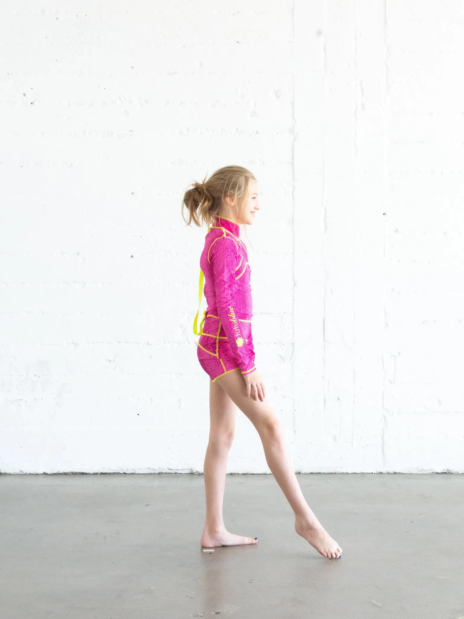 GIRL'S SHORT SWIMSUIT - IN THE PINK